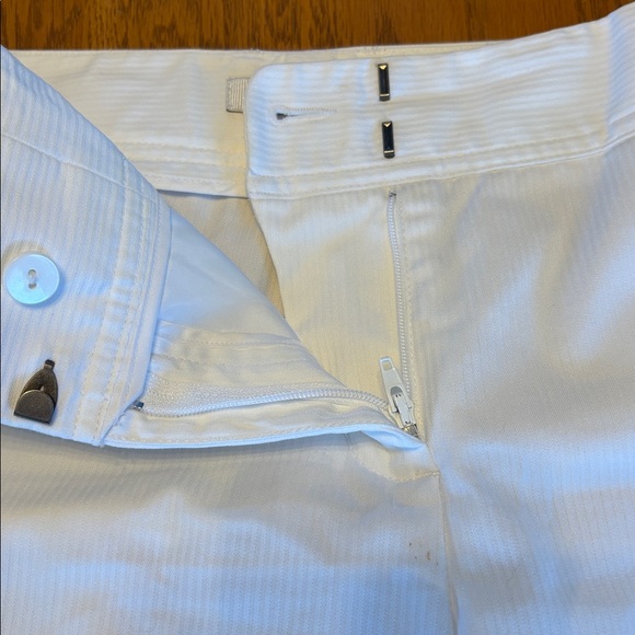 Express white capris - Picture 3 of 6